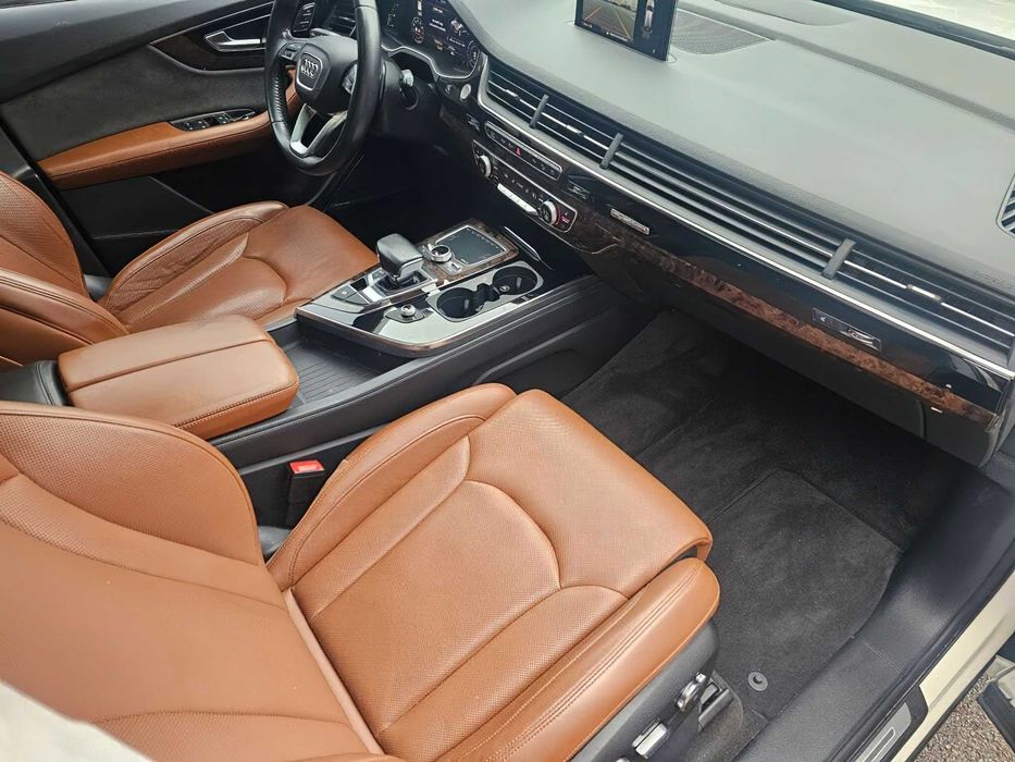 Audi Q7 Prestige      2018
