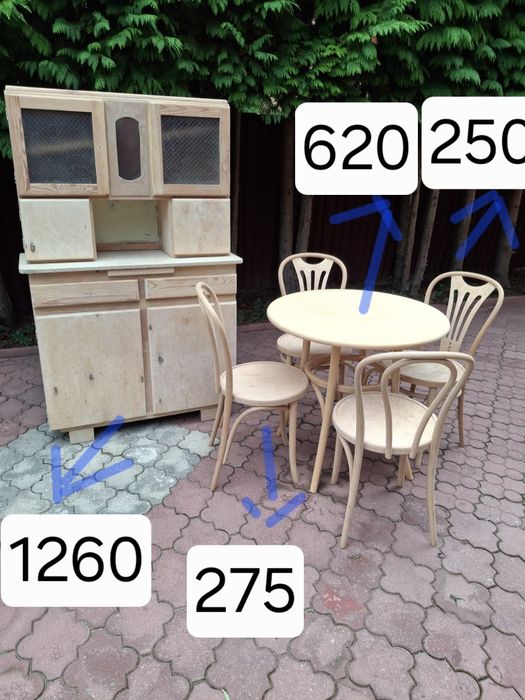 Kredens drewniany prl