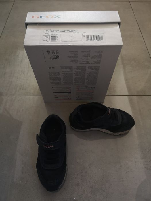 Sneakersy dziecięce Reebok r. 25
