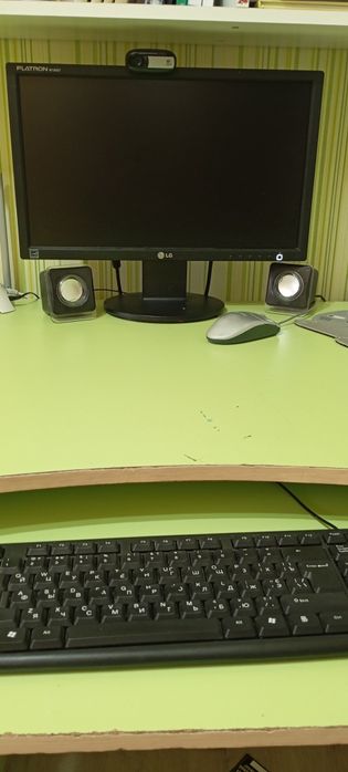 Комп'ютер стаціонарний