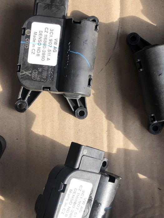 Моторчик 1K0963235G 1K0963235G/F  3C0907521D Skoda VW Seat