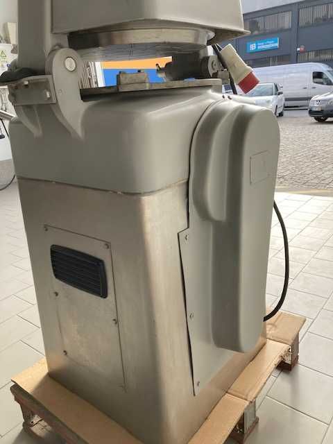 Divisora Semi automatica maquinas de padaria pão