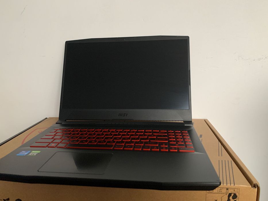 MSI laptop katana 15 RTX3050TI