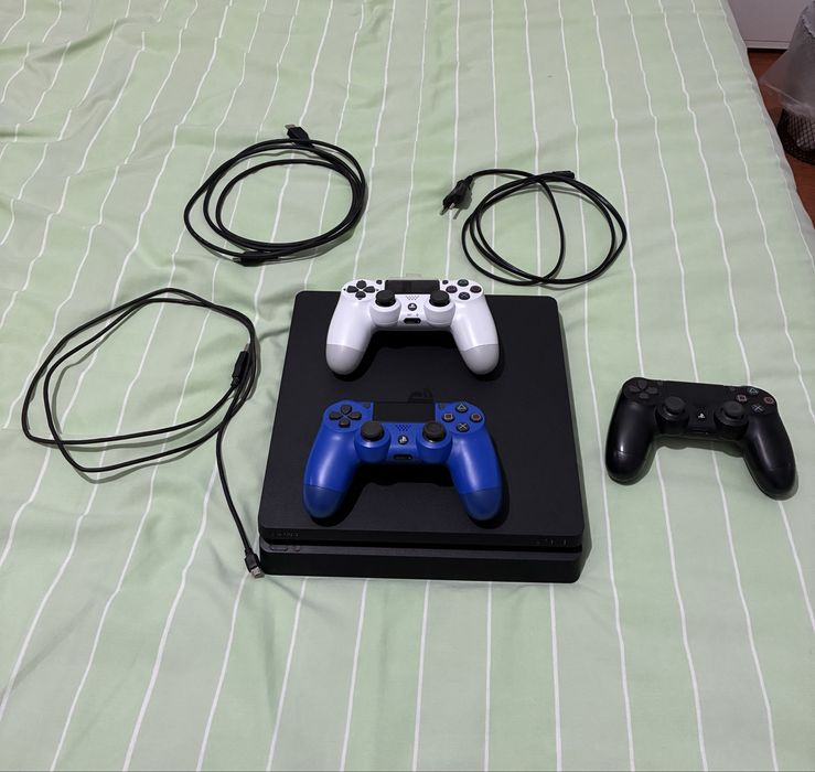 Playstation 4 Slim 500 GB