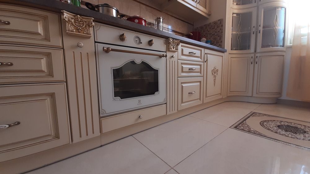 Продажа шикароного дома в с. Гора