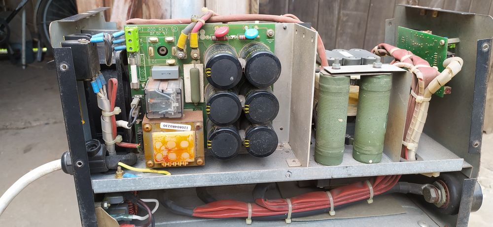 Зварювальний інвертор