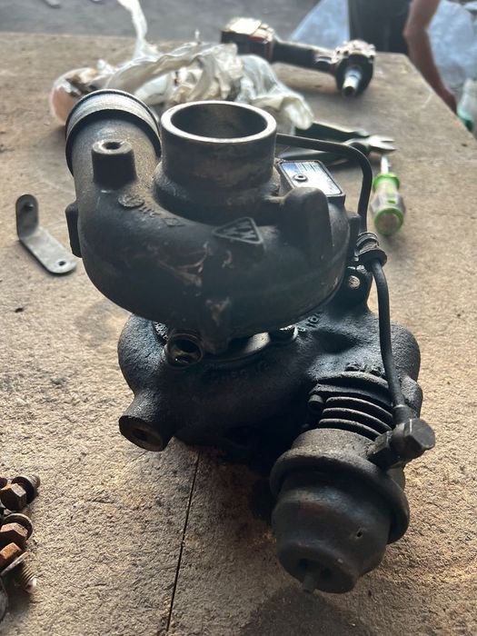 Turbina turbosprężarka Opel Frontera A 2.3td