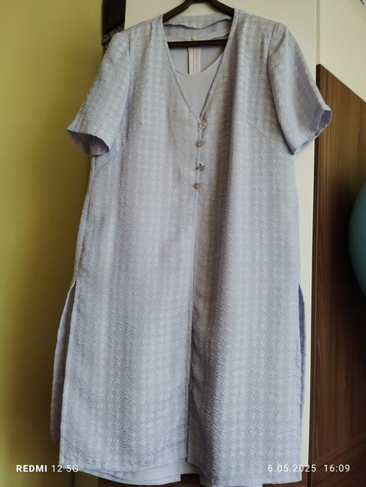 Sukienka z narzutką r.44-46