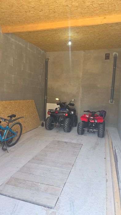 Продам гараж Матвеевка