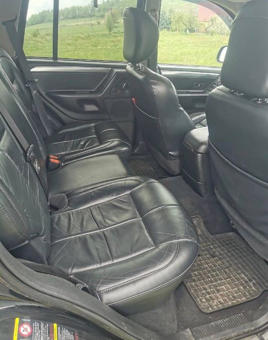 Продам автомобіль Jeep