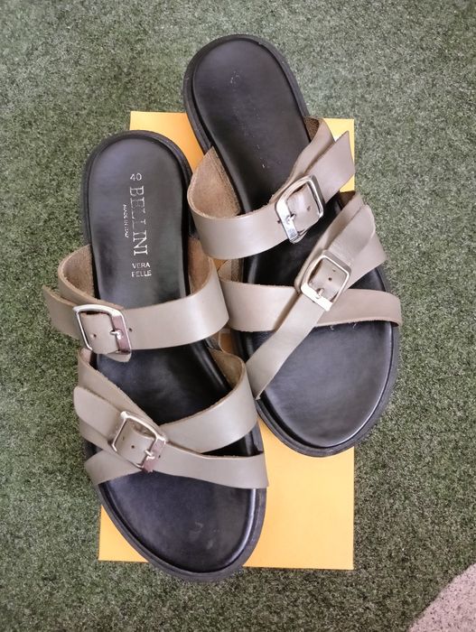 Женские шлепанцы 40 размер