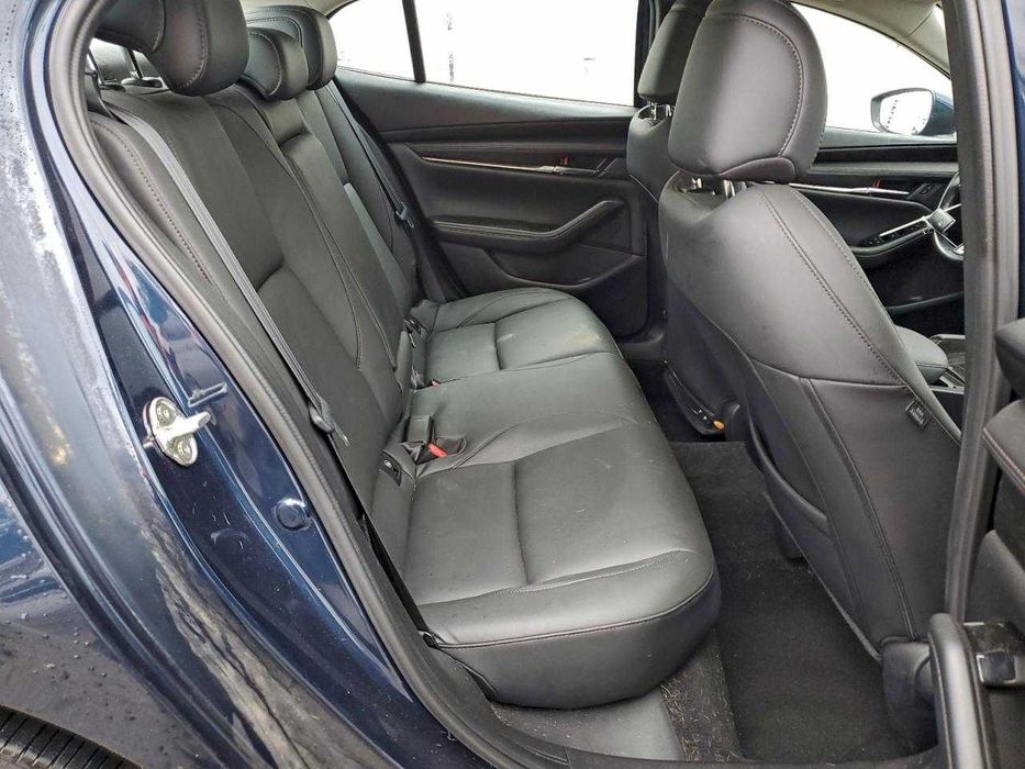 Mazda 3 Preferred 2021