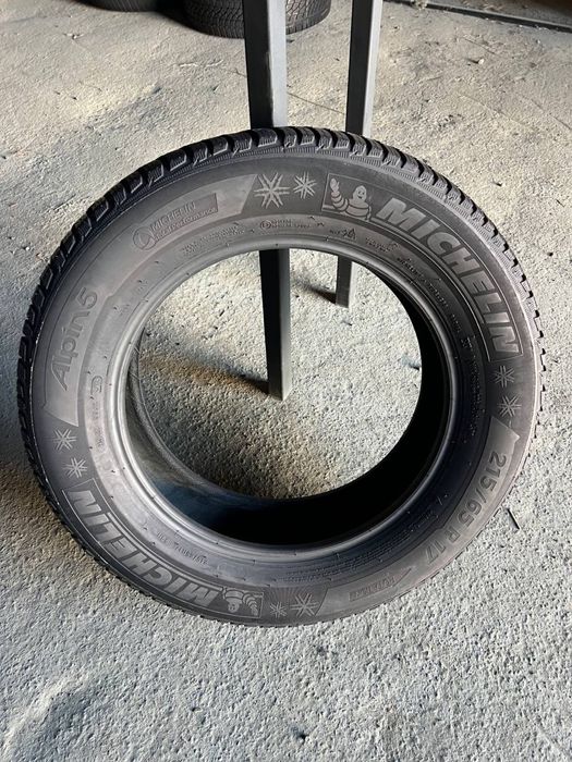 Шини 215/65 r17 99Н Michelin Alpine5 2018р (243)