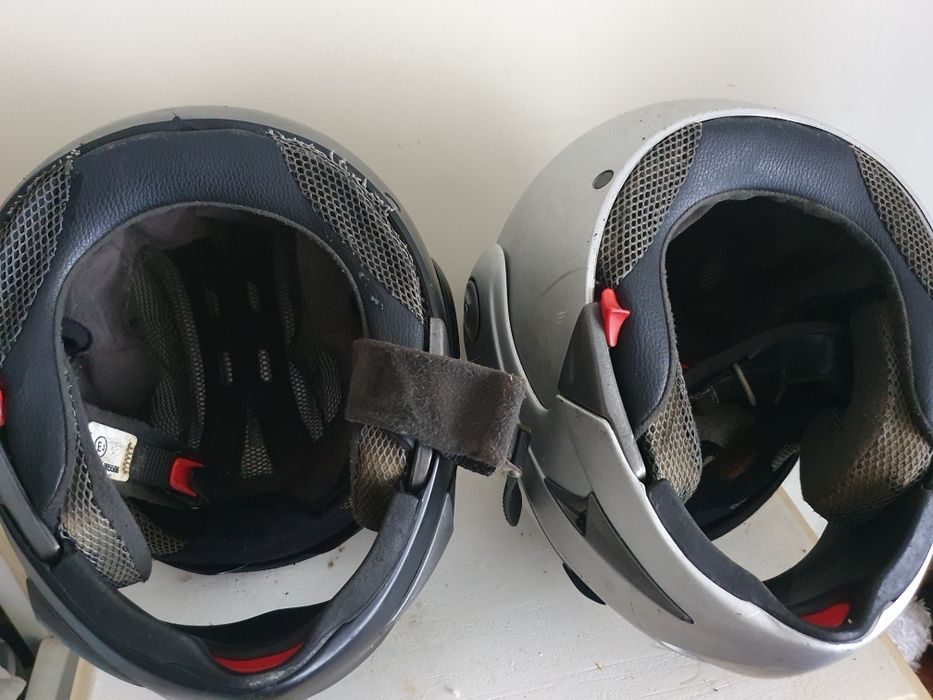 2 capacetes modulares