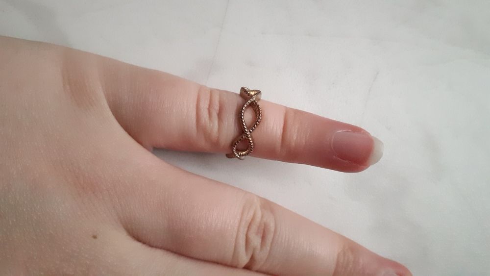 Pierścionek malutki spirale 14,5mm