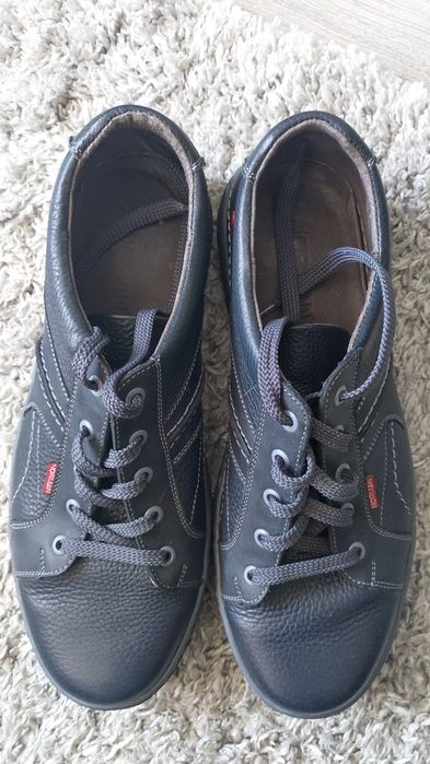 Продам туфли 45 размер