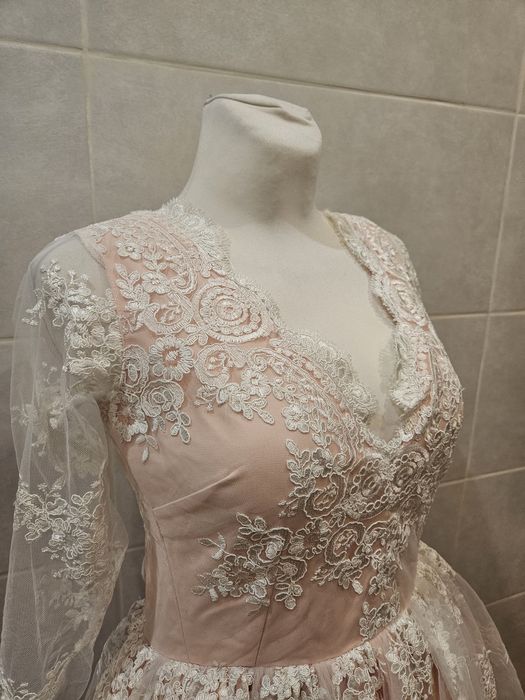 Pudrowy róż sukienka siateczka balowa tiul koronka xs