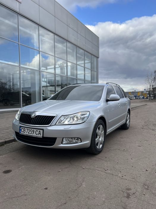 Продам шкоду газ/бен мкпп