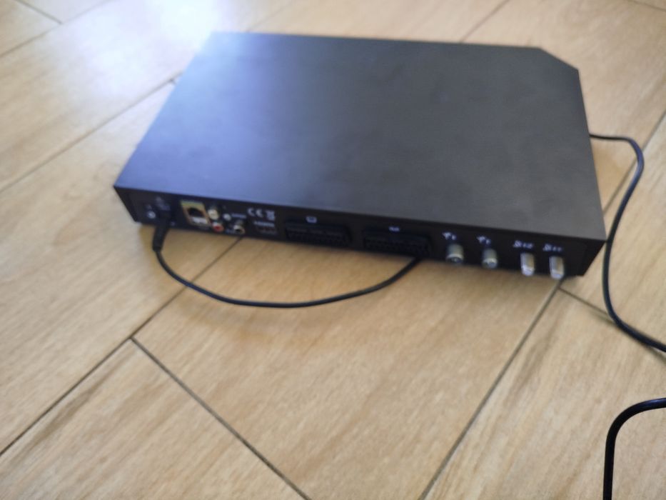 Dekoder Sagemcom uhd 88