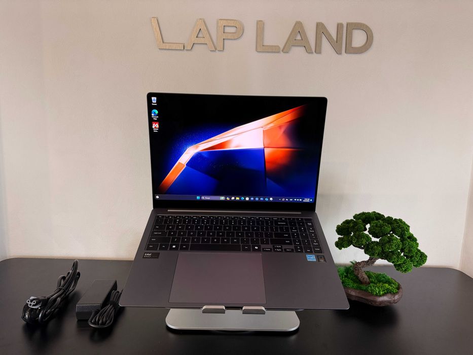 Samsung Galaxy Book4 Pro 16" 3K 120Hz Ultra 7 155H Arc 16/1TB Гарантія