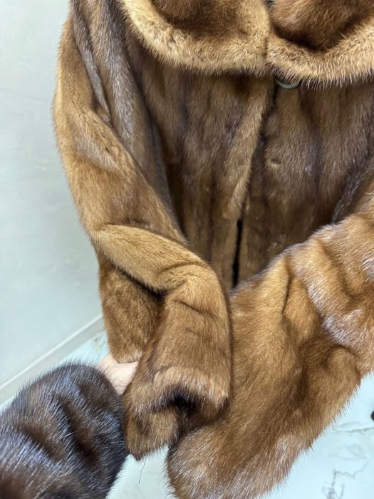 Шуба норкова розмір 48