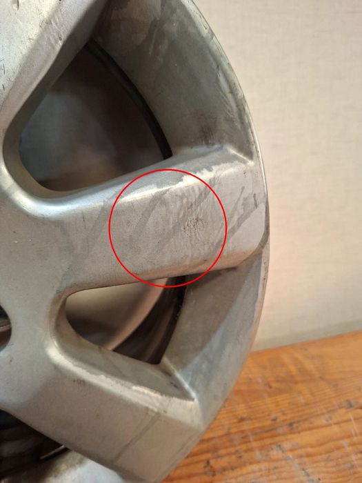 Jante frente esquerda OPEL Corsa C