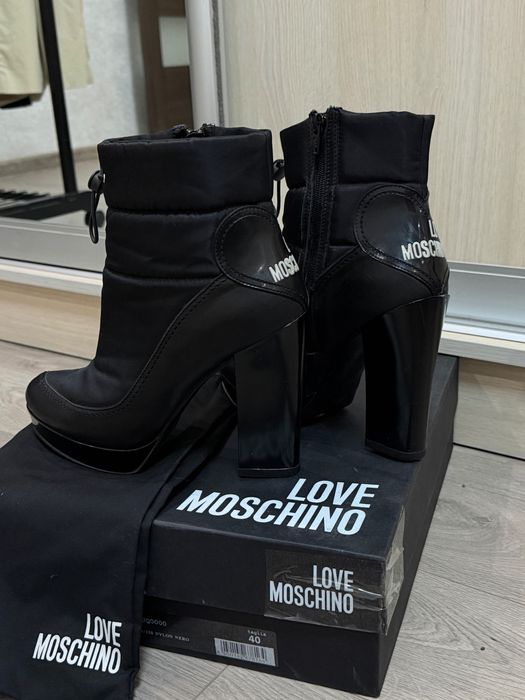 Чорні жіночі черевики Love Moschino 40 р. Оригінал