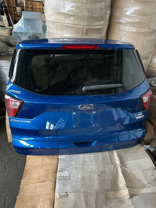 Кришка багажника Ford Escape MK3