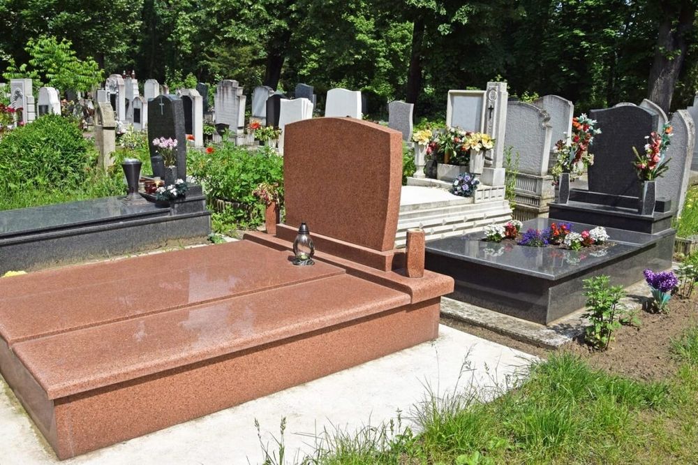 Mycie grobów Stary Cmentarz Słupsk