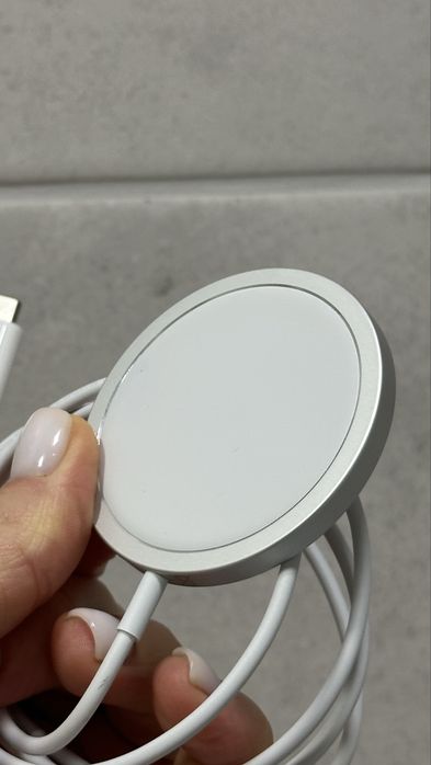 MagSafe зарядний пристрій для iPhone (оригінал) нова