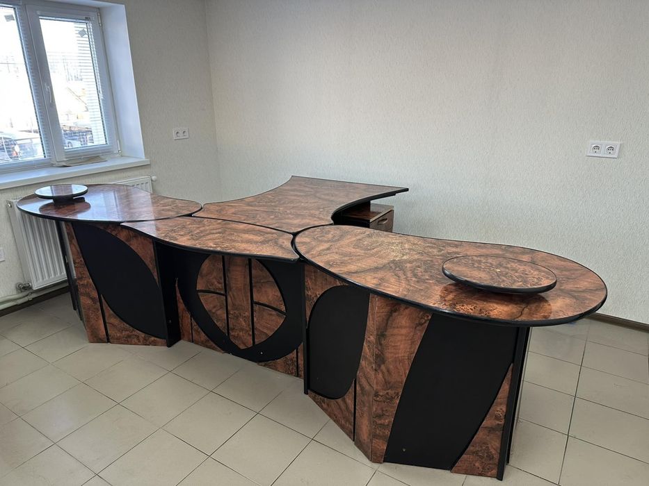 Італьйський офісний стіл на 2персони