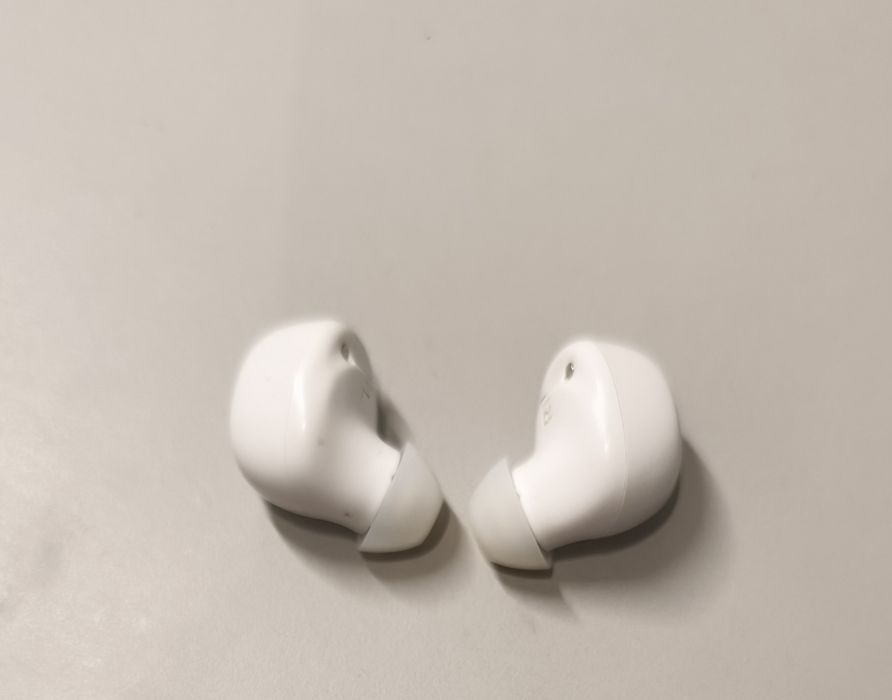 Навушники Oppo enco buds в хорошому стані