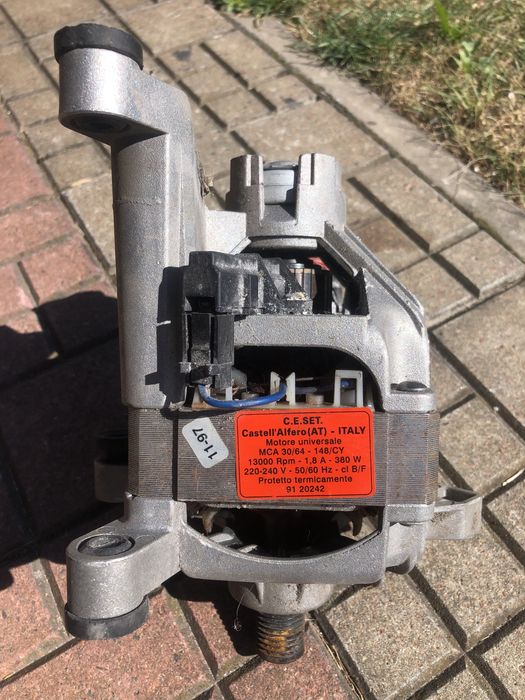 Продам електродвигун