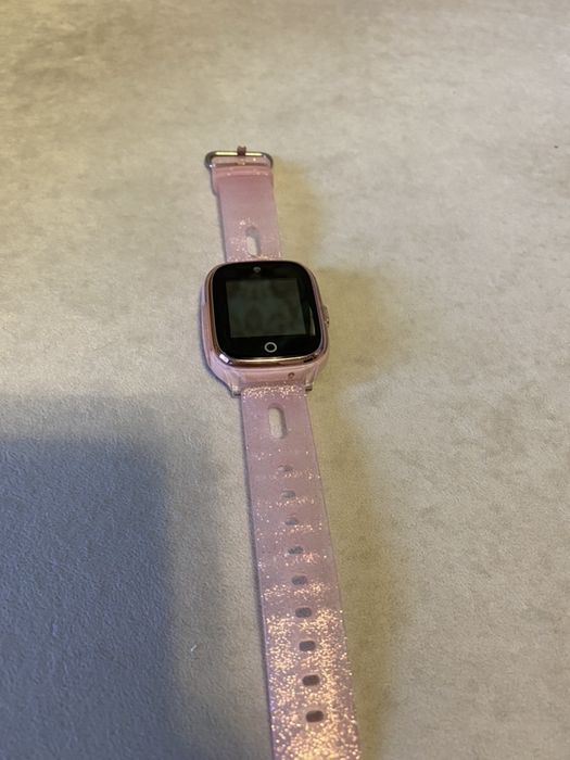 Продам Смарт-часы KIDS GO Tracker KT01 without wifi KT01B