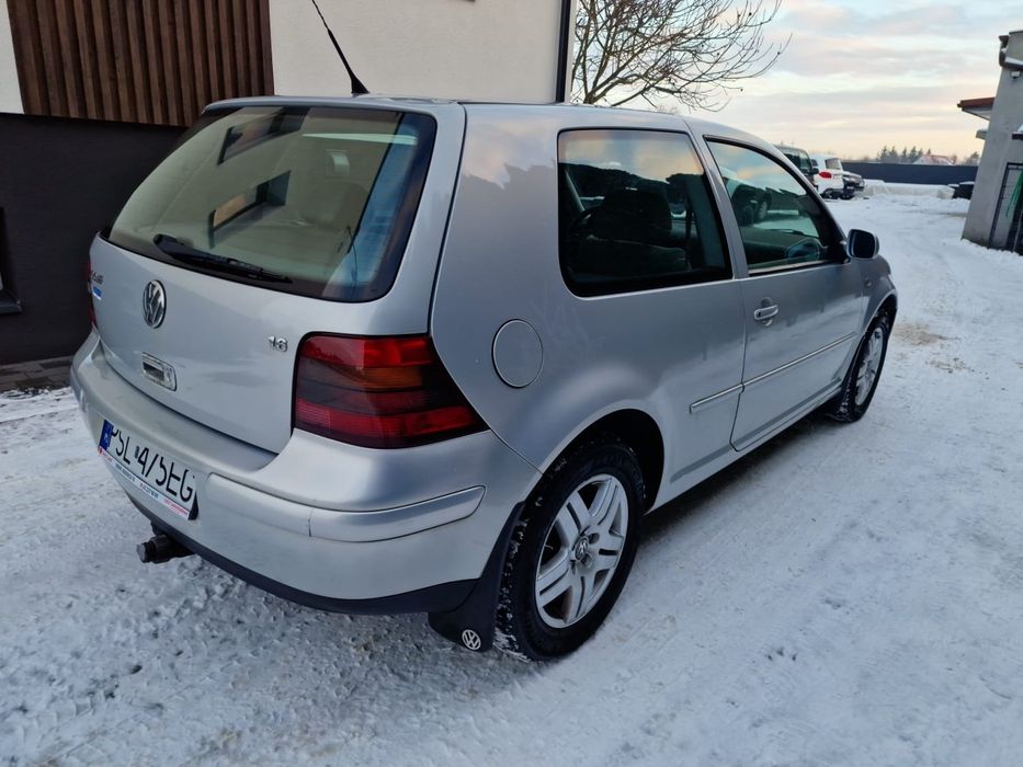 Vw Golf IV 1.6i SR Automat Zadbany Zarejestrowany tylko 235tyś