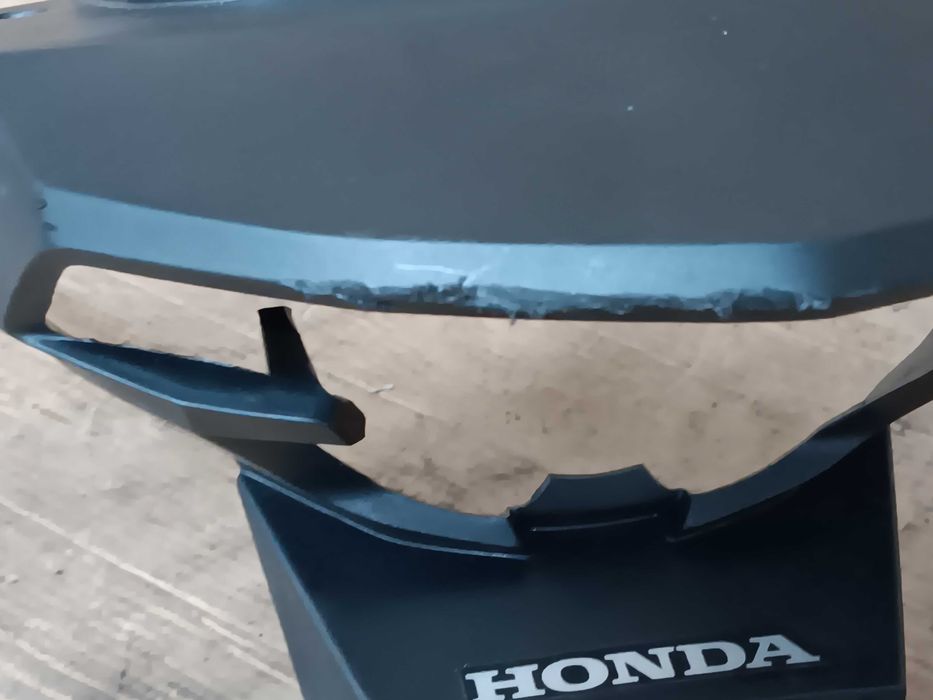 Carenagem do farolim Honda CBF125