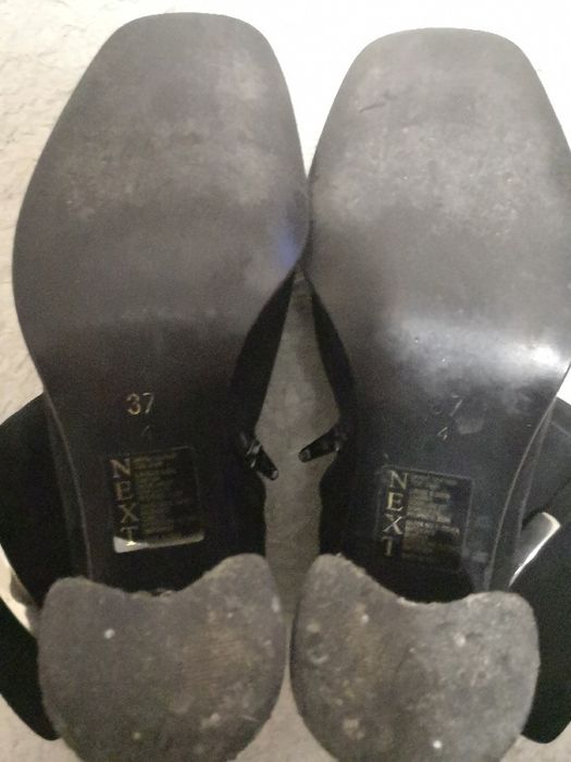 Buty czarne NEXT rozmiar 37 skóra naturalna zamsz botki na słupku obca