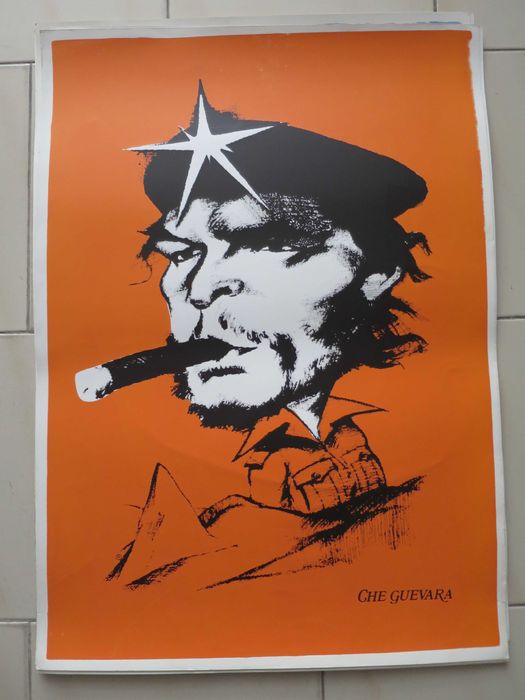 Cartazes com caricaturas políticas