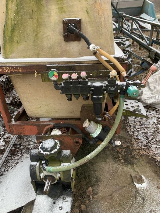 Обприскувач причіпний ОП-2000