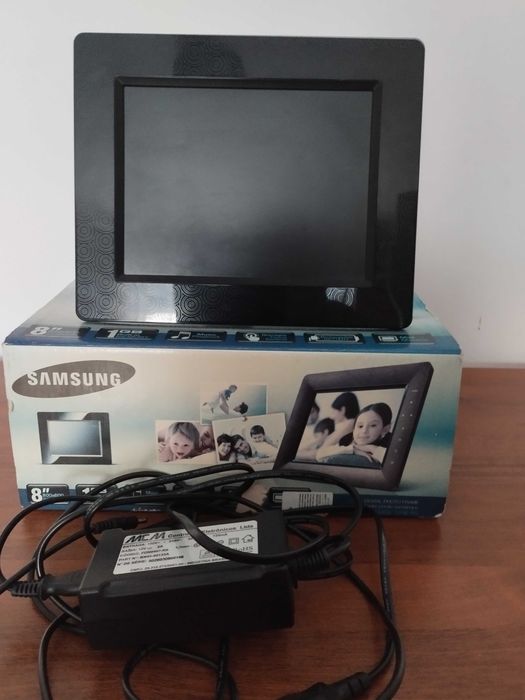 Samsung SPF-85P - cyfrowa ramka do zdjęć