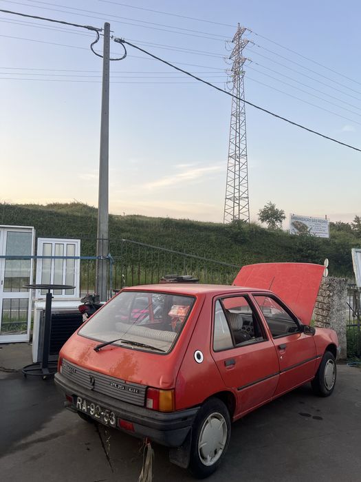 Peugeot 205 TUDO DISPONIVEL