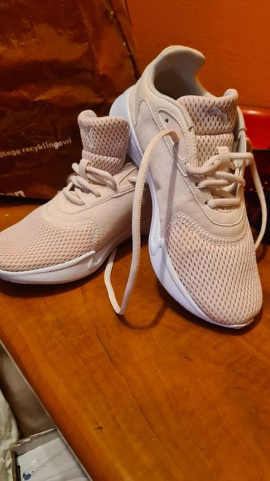 Buty Puma różowe roz 37