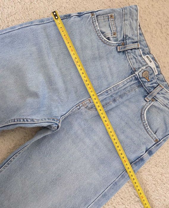 spodnie jeans bershka rozm 34 jasno niebieskie
