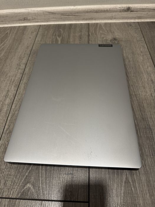 Ігровий ноутбук. MX230, 8Gb DDR4, нова SSD256Gb, налаштований.