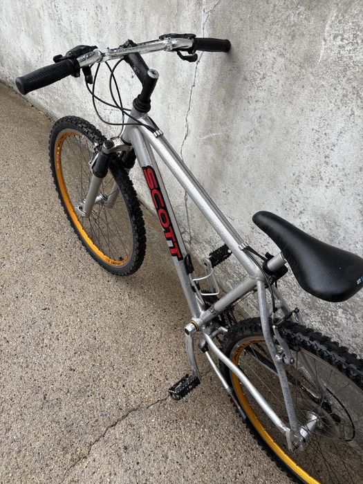 Bicicletas (duas bicicletas)