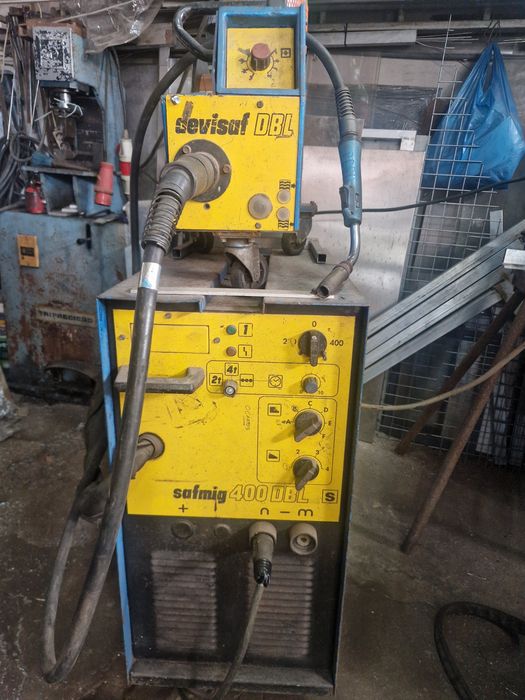Máquina industrial SAF SAFMIG 400 DBL