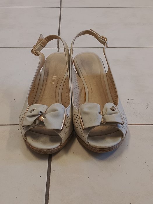 Buty, sandały damskie r 38.