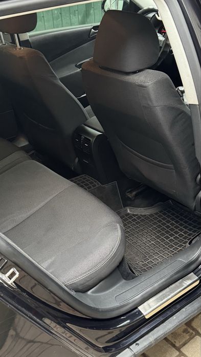 Продам Volkswagen Passat B6 2.0 tdi