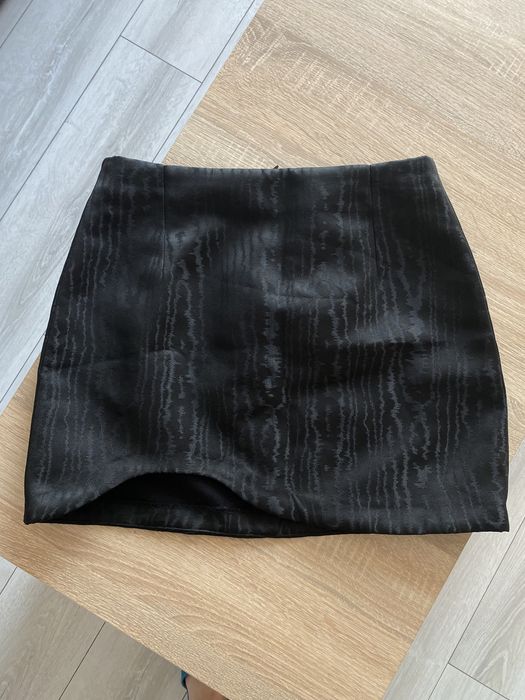 Спідниця, розмір С, нова з біркою