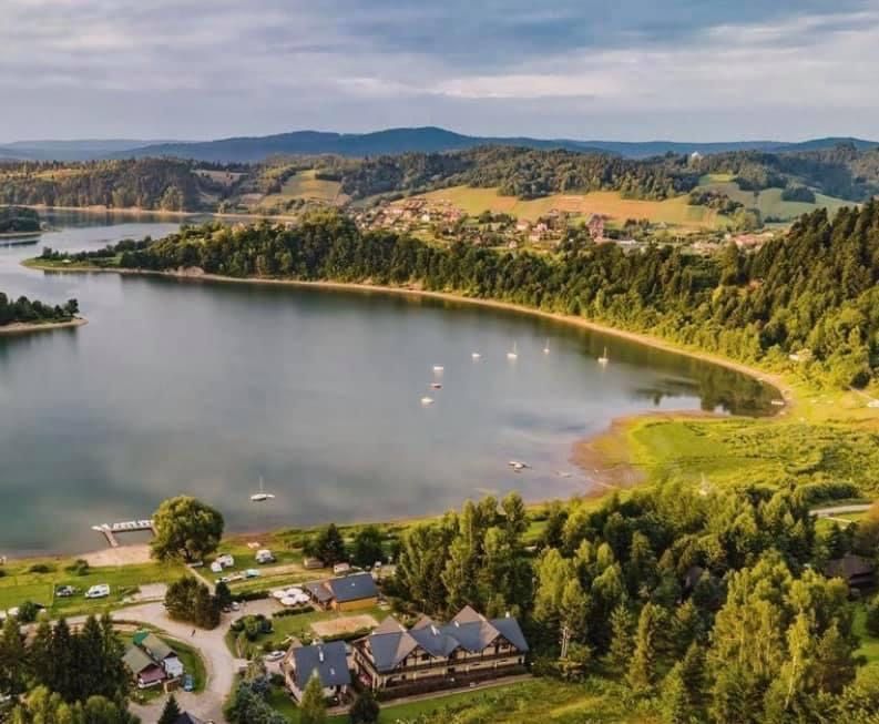 NOCLEGI Bieszczady z widokiem na jezioro SOLINA CISNA ZAWÓZ